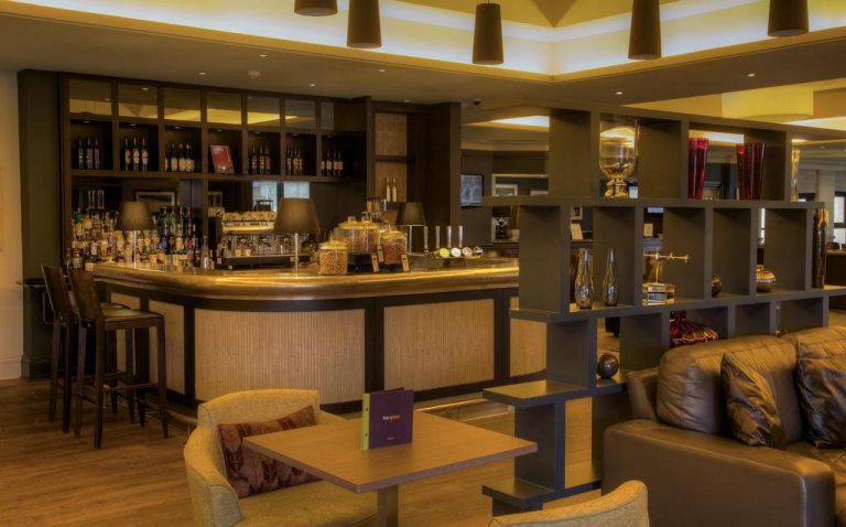 DoubleTree by Hilton Edinburgh Airport10 768x478